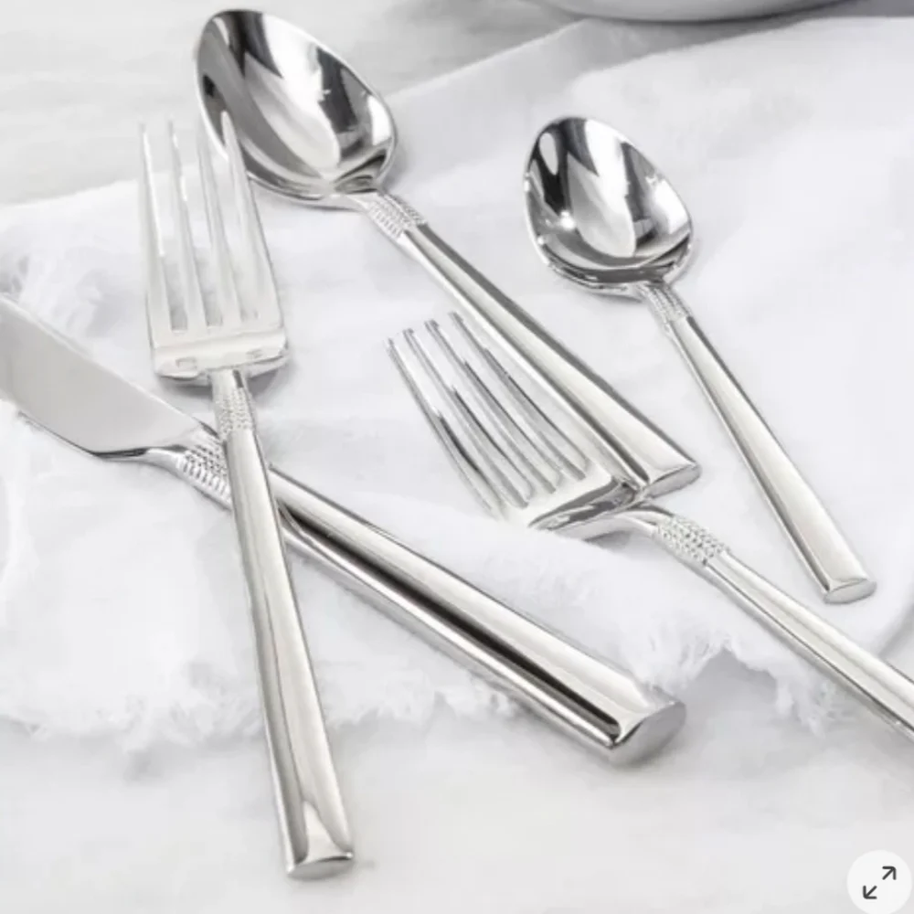 SONIA 5 Pc. Place Setting By Fortessa, Boxed, Retail Price $42.00US